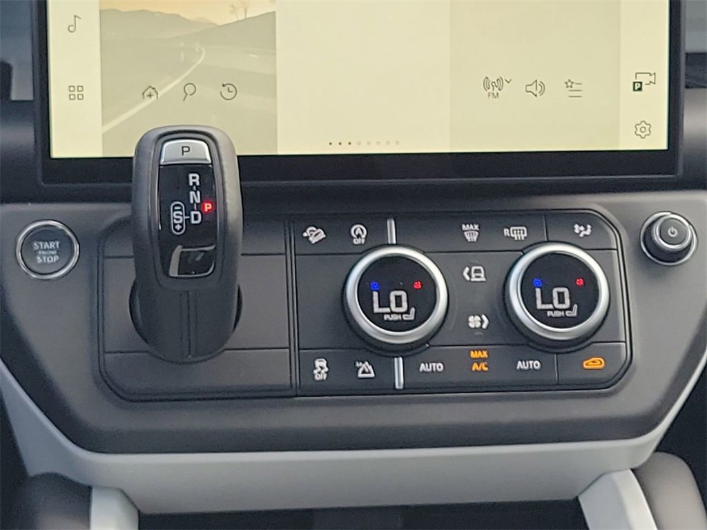 New 2026 Land Rover Defender 110 S image 19
