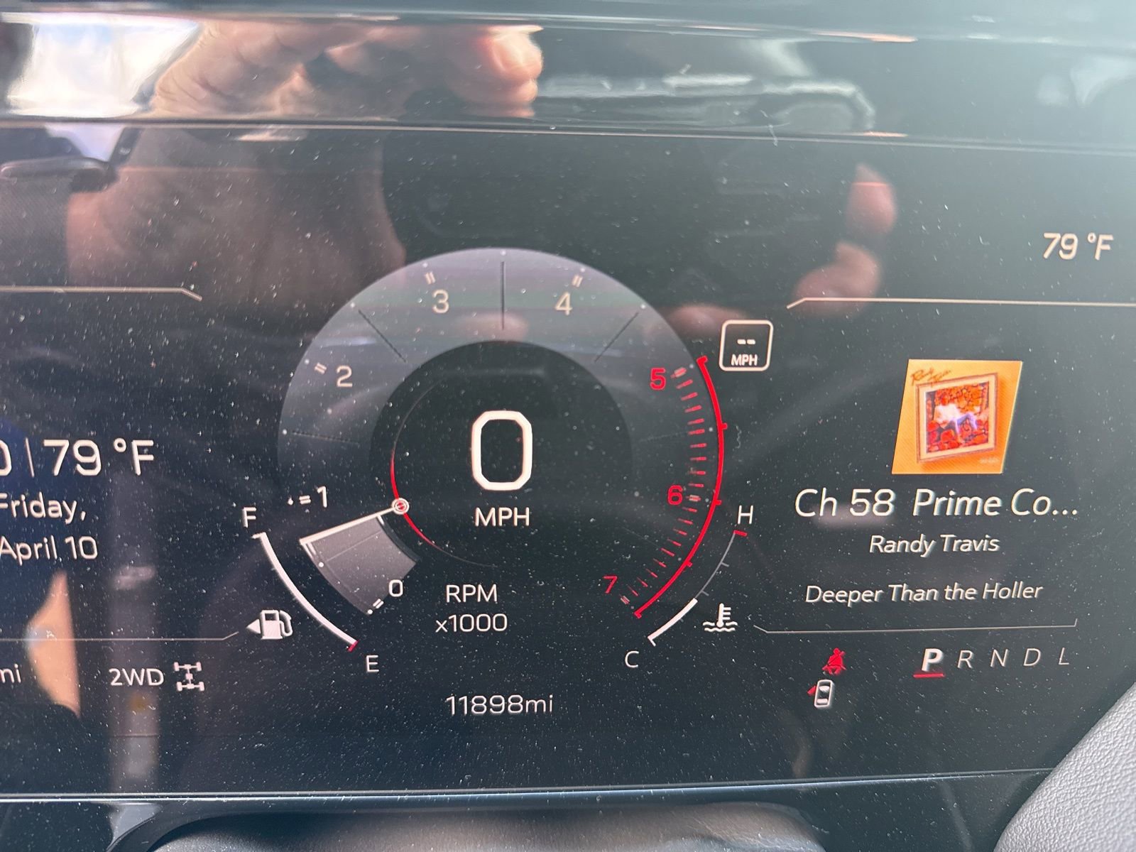 Used 2025 GMC Yukon Elevation w/ Elevation Premium Package image 17