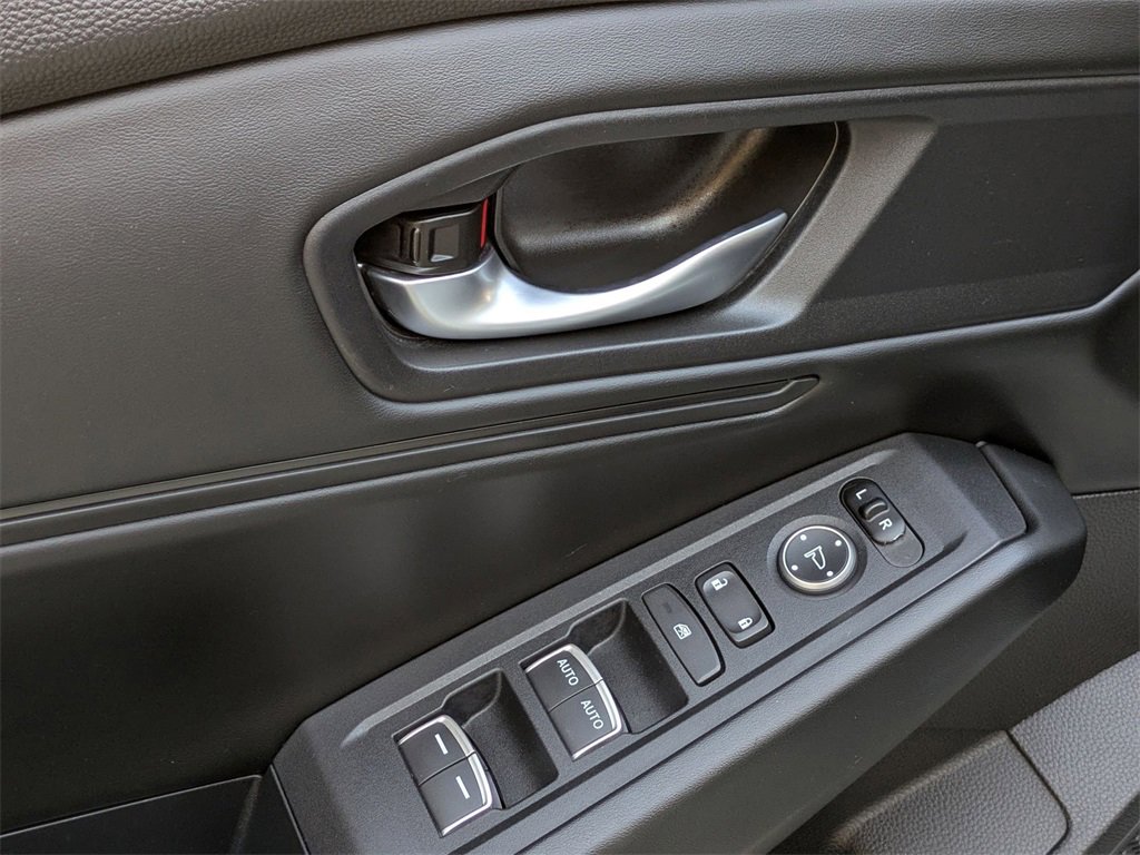 Used 2024 Honda Accord EX image 13