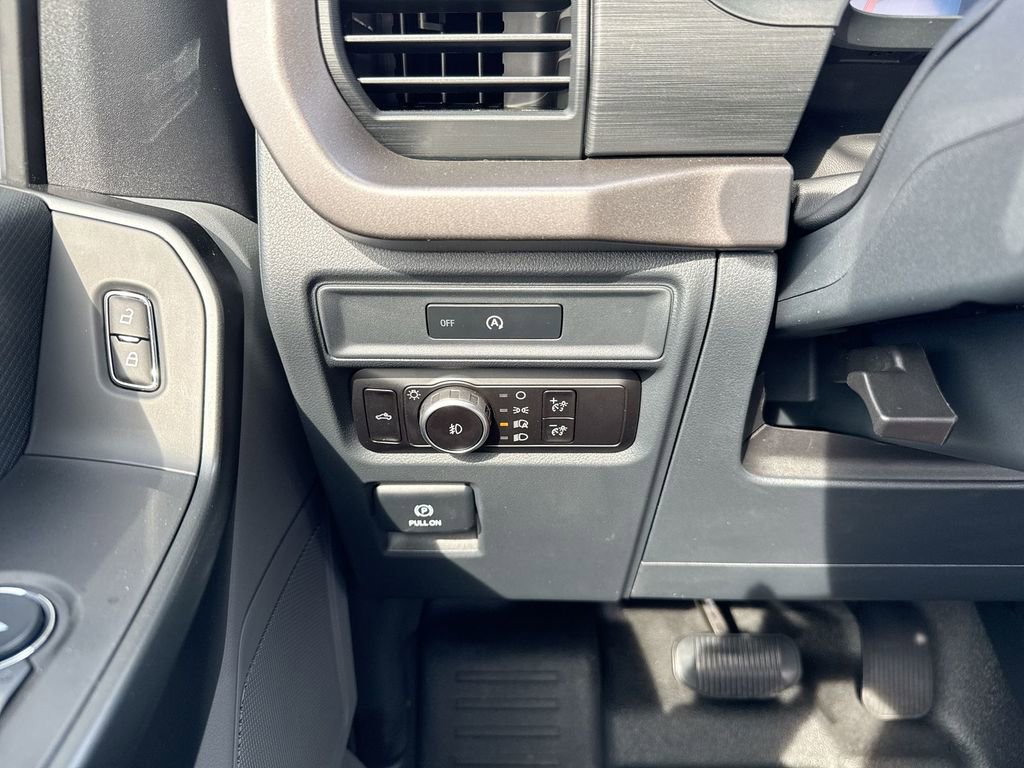 Used 2025 Ford F150 XL w/ Equipment Group 103A High image 18