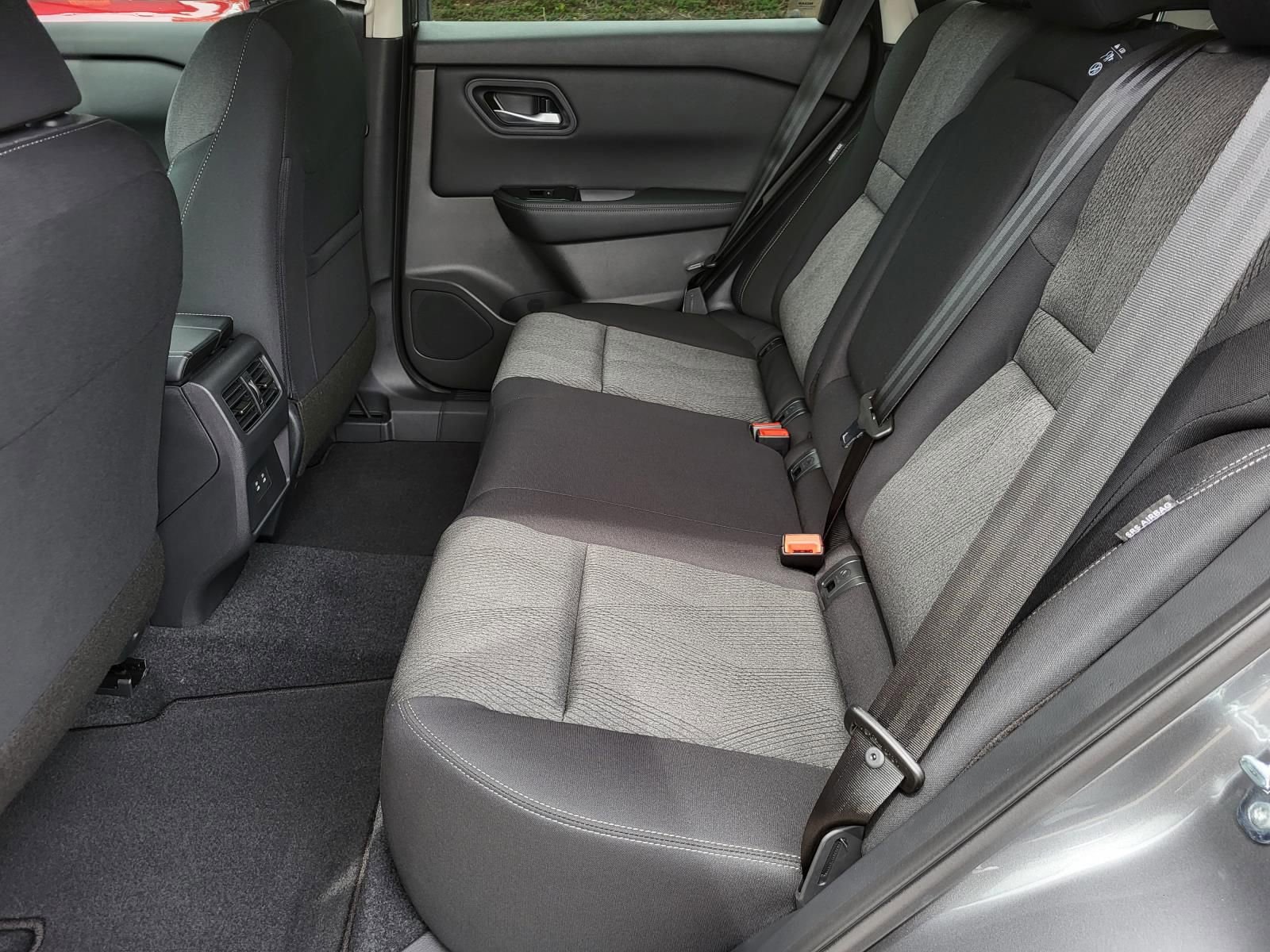 New 2026 Nissan Rogue SV image 14