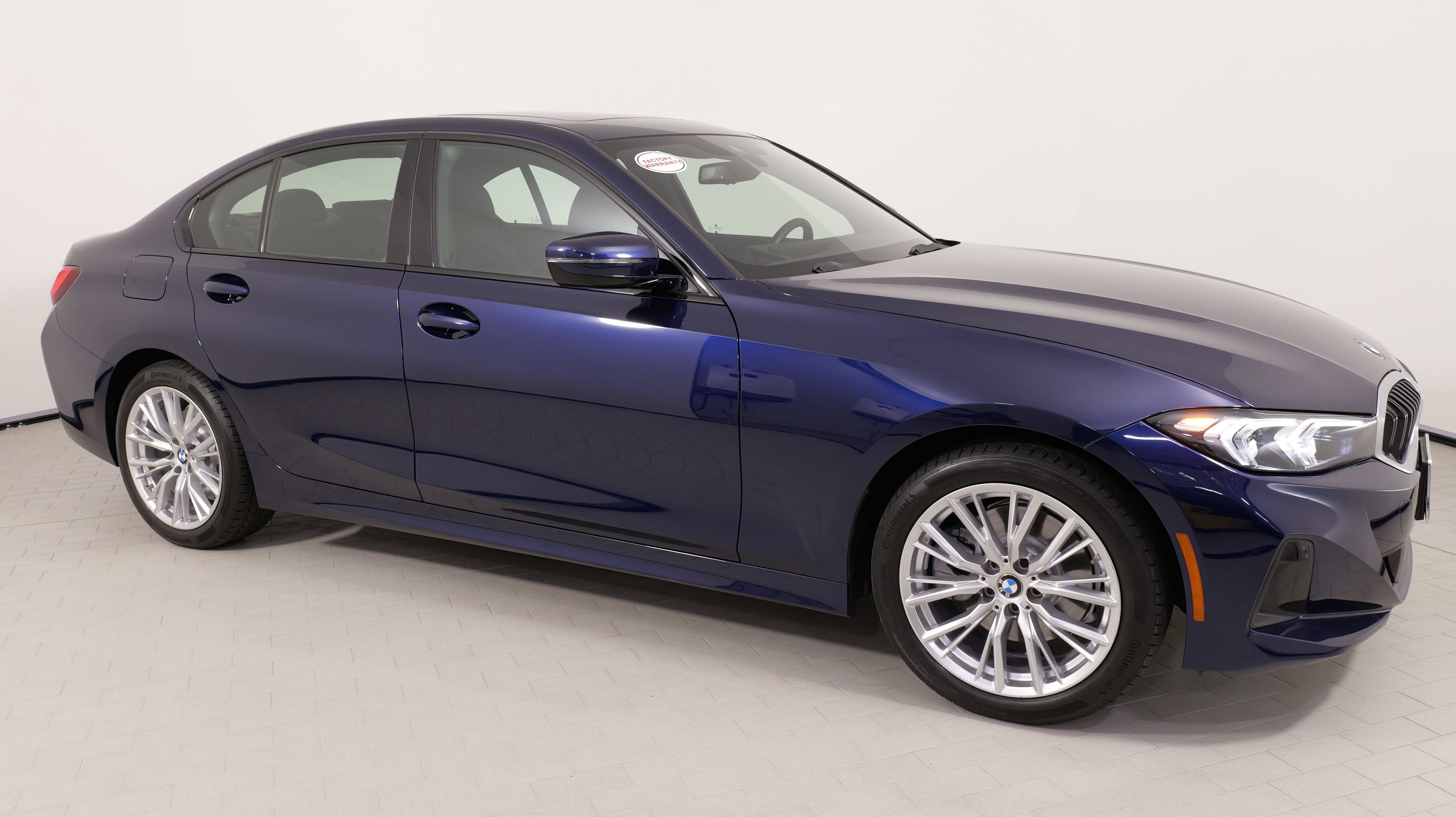 Used 2023 BMW 330i xDrive Sedan w/ Driving Assistance Package image 8