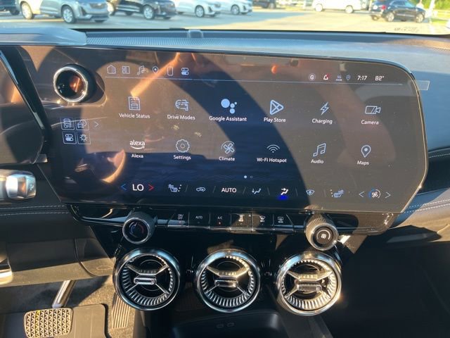 New 2025 Chevrolet Blazer EV LT image 24