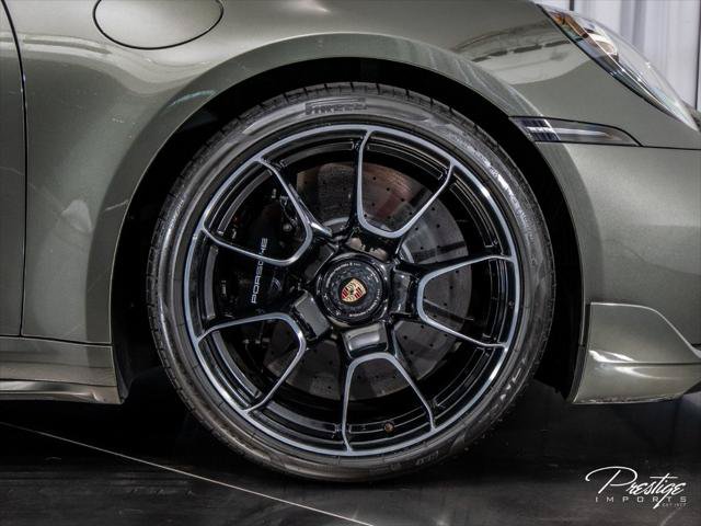Used 2022 Porsche 911 Turbo S AWD/4WD image 37