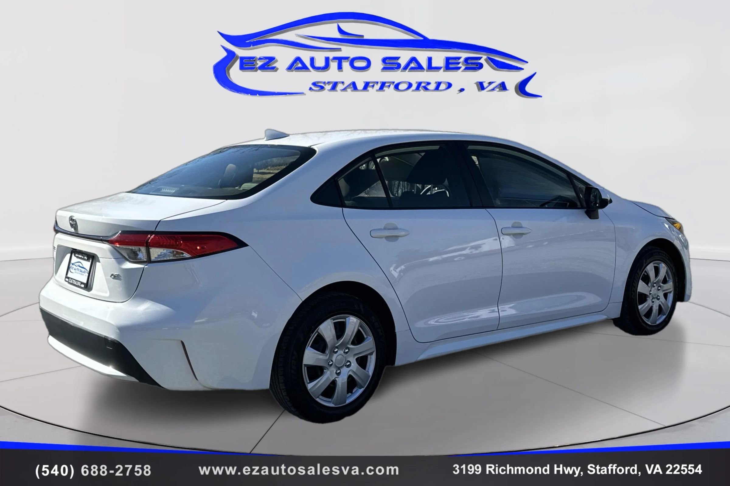 Used 2022 Toyota Corolla LE image 5