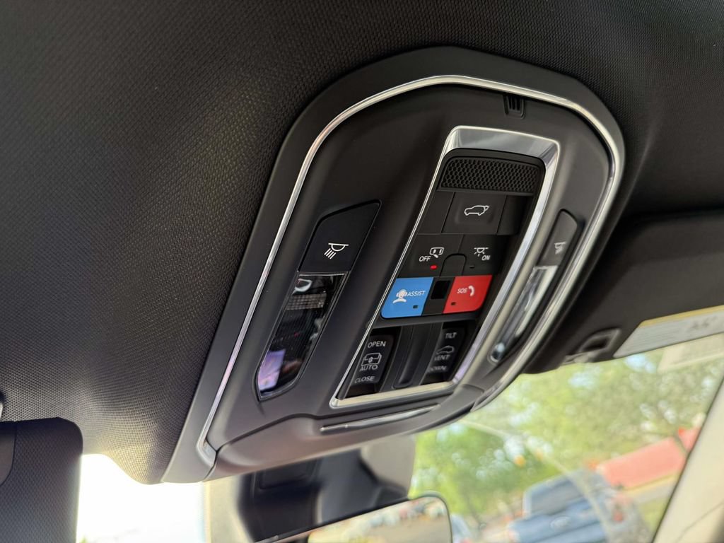 New 2026 Jeep Grand Cherokee Altitude AWD/4WD image 29