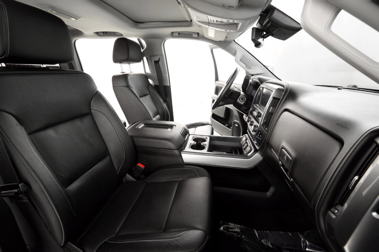 Used 2018 Chevrolet Silverado 2500 LTZ image 25