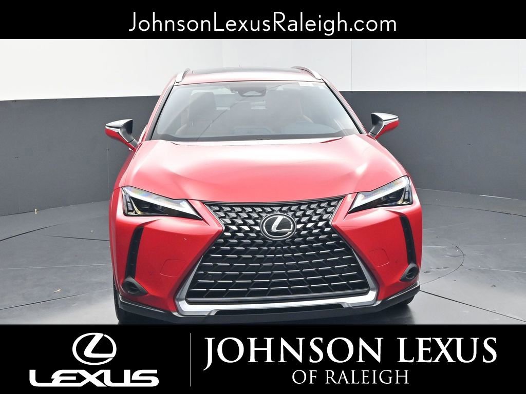 Certified 2025 Lexus UX 300h FWD w/ Accessory Package (Z1) image 4