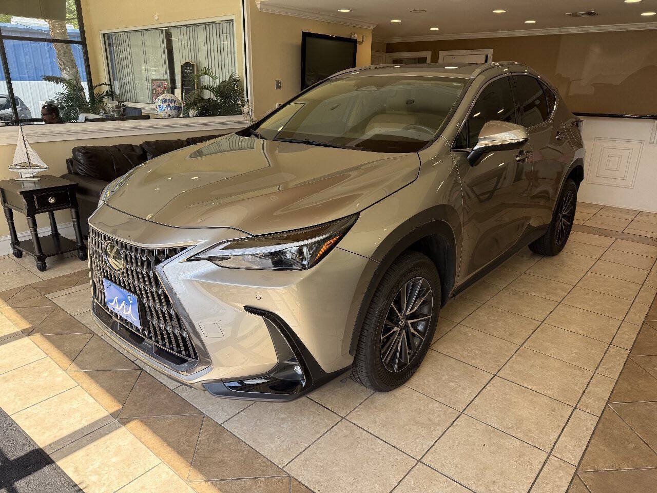Used 2024 Lexus NX 250 FWD