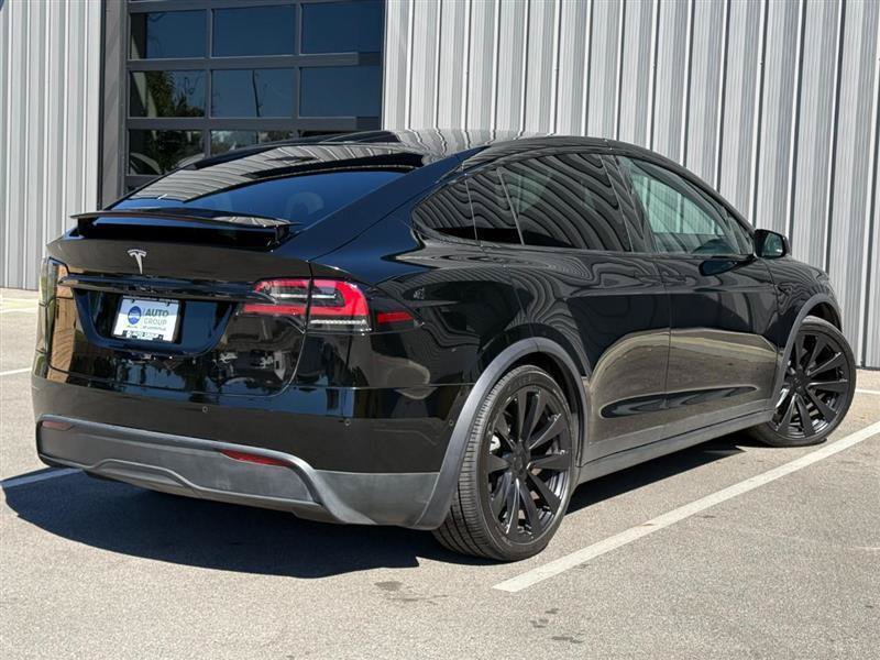 Used 2023 Tesla Model X AWD/4WD image 5
