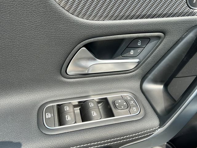 Certified 2025 Mercedes-Benz CLA 250 4MATIC image 14