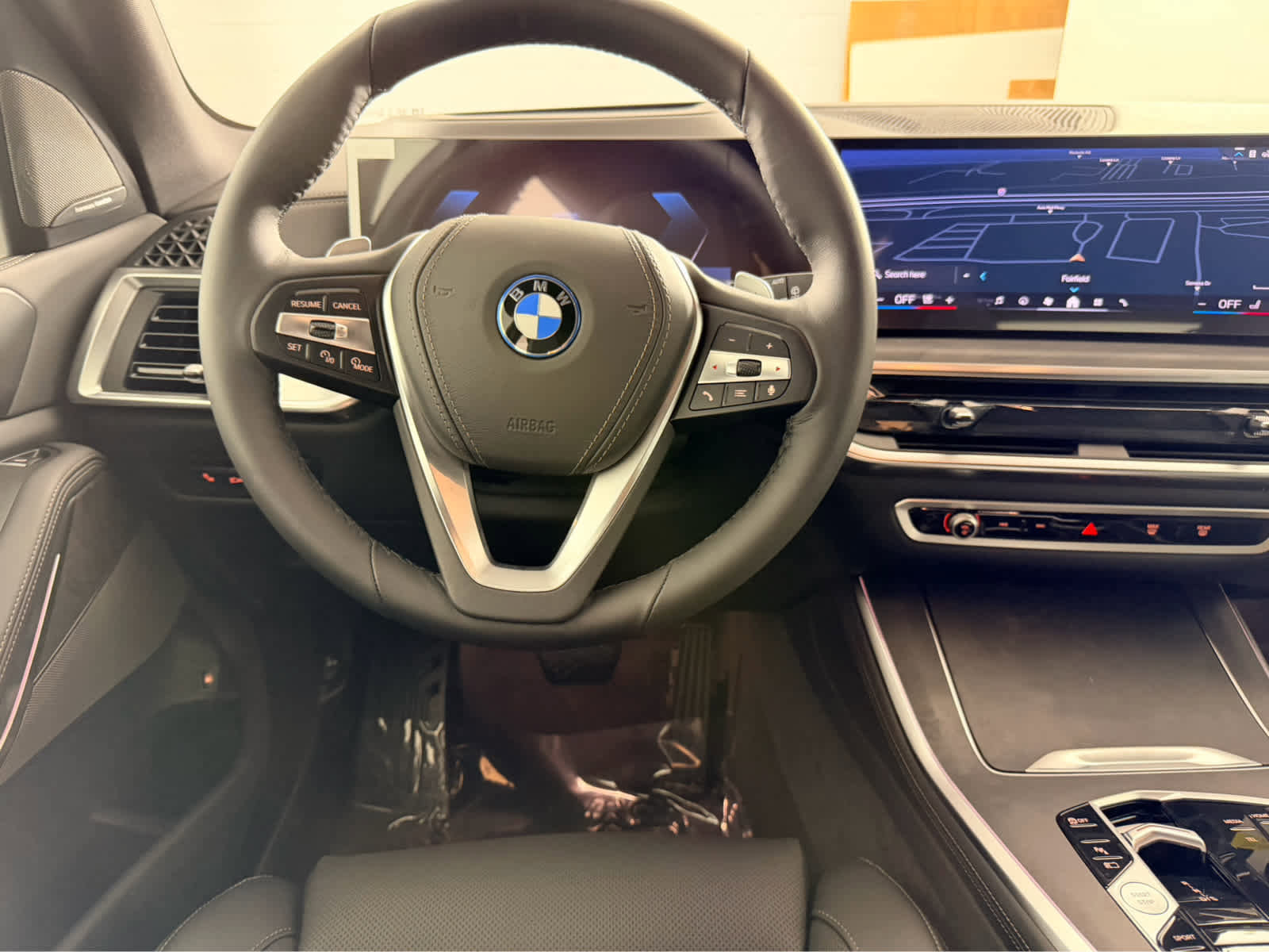 New 2026 BMW X5 xDrive50e image 16