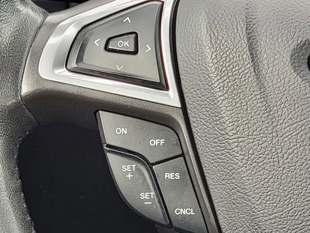 Used 2015 Ford Fusion SE w/ Equipment Group 202A FWD image 33