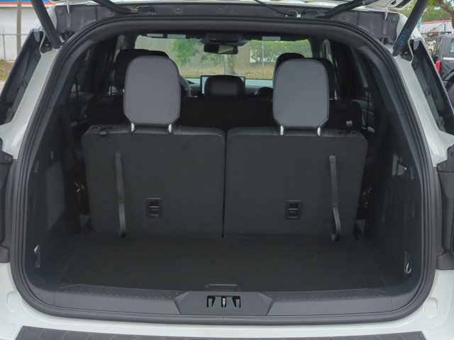 New 2026 Ford Explorer ST-Line image 13