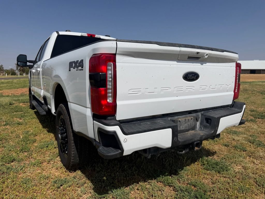Used 2025 Ford F250 XLT w/ Black Appearance Package AWD/4WD image 7