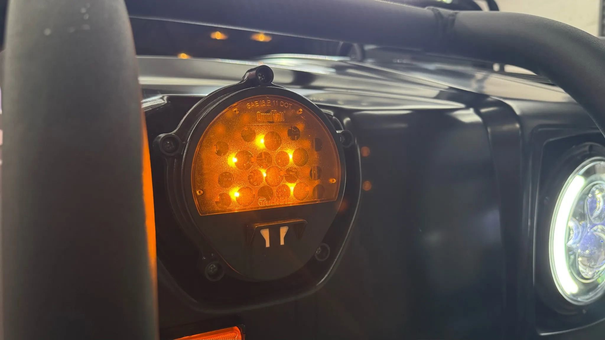 Used 2002 HUMMER H1 4-Door Wagon image 29