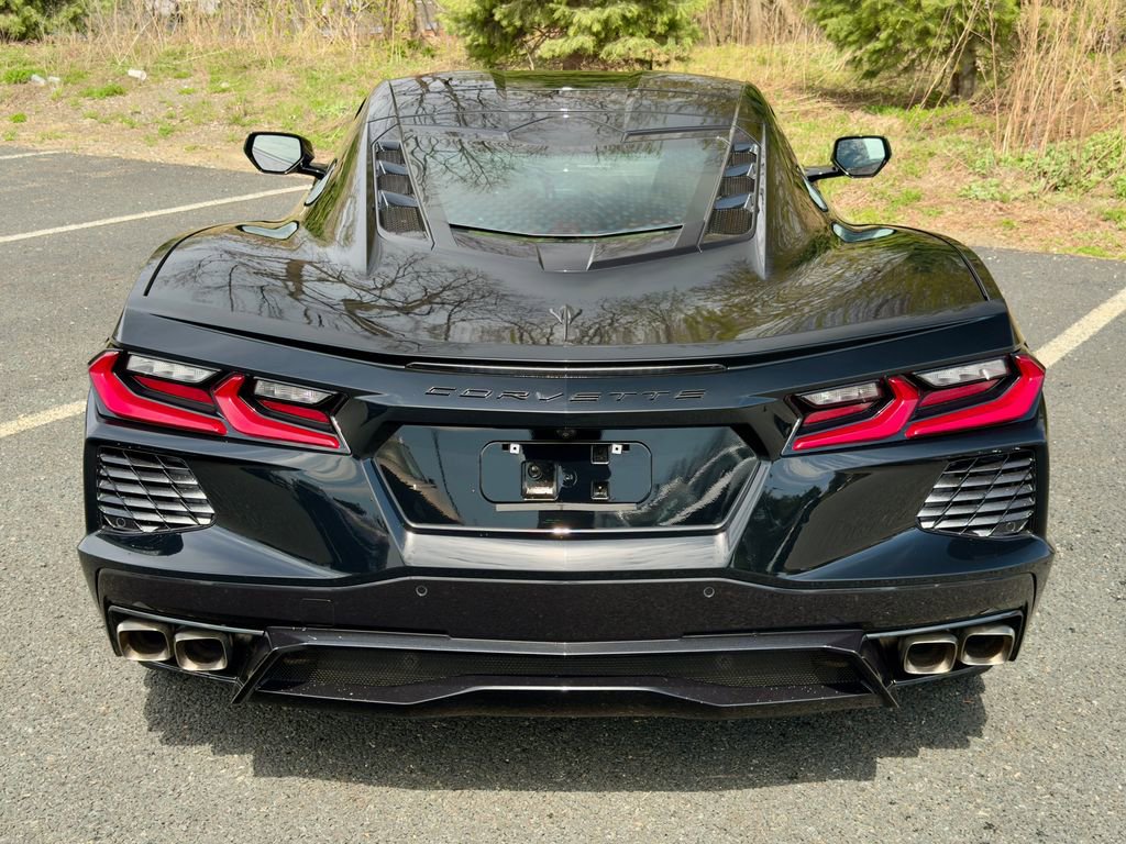 Used 2022 Chevrolet Corvette Stingray Coupe w/ 1LT image 15