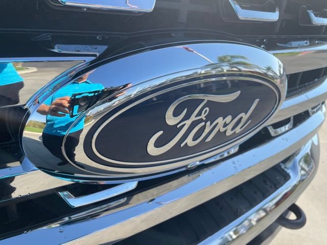 New 2026 Ford F250 XLT w/ XLT Premium Package AWD/4WD image 30
