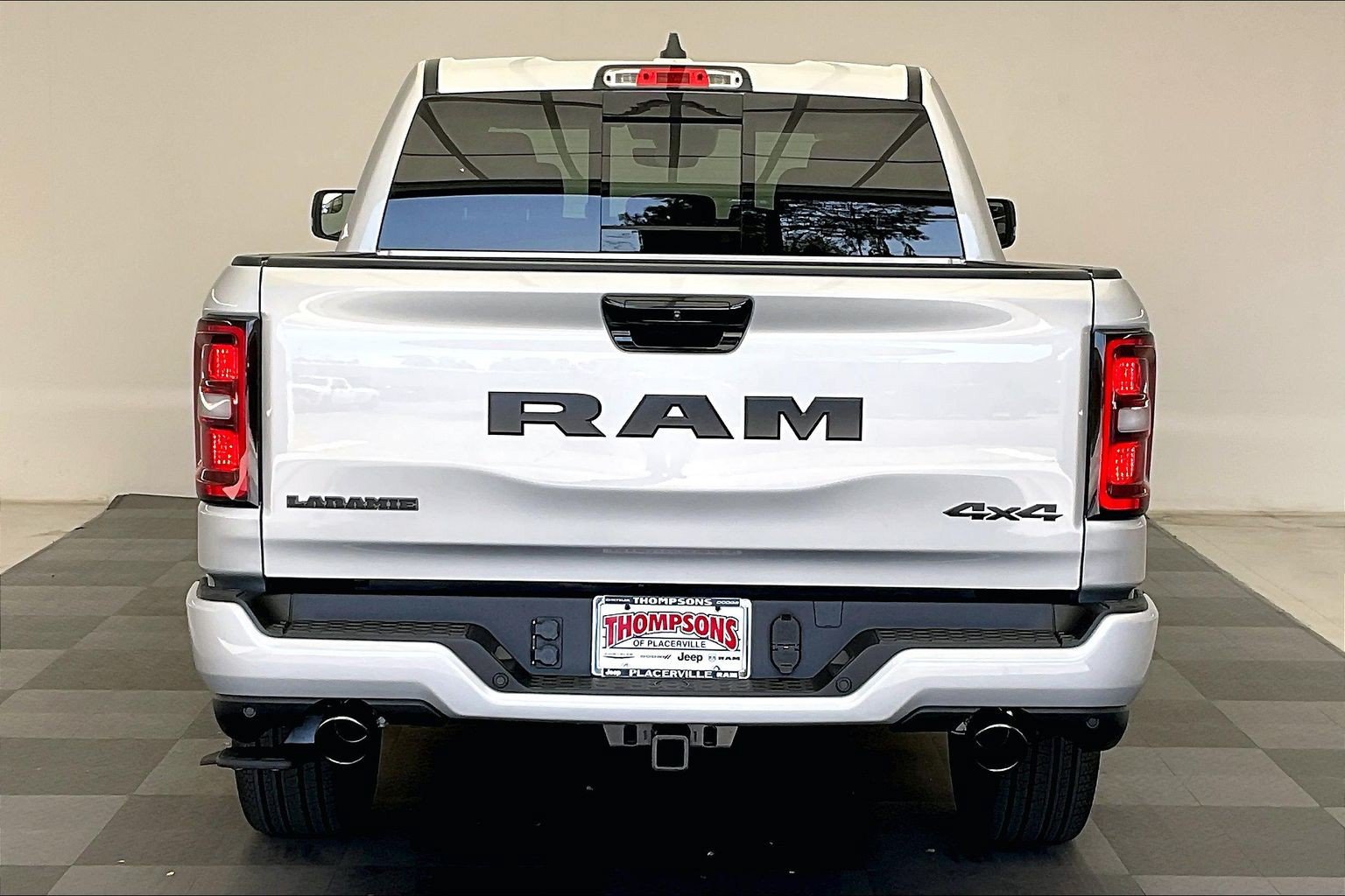 New 2027 RAM 1500 Laramie w/ Night Edition AWD/4WD image 3