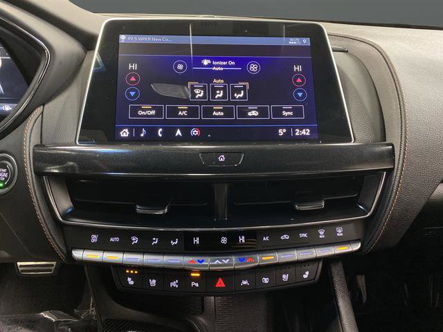 Used 2023 Cadillac CT5 V w/ Premium Package image 19