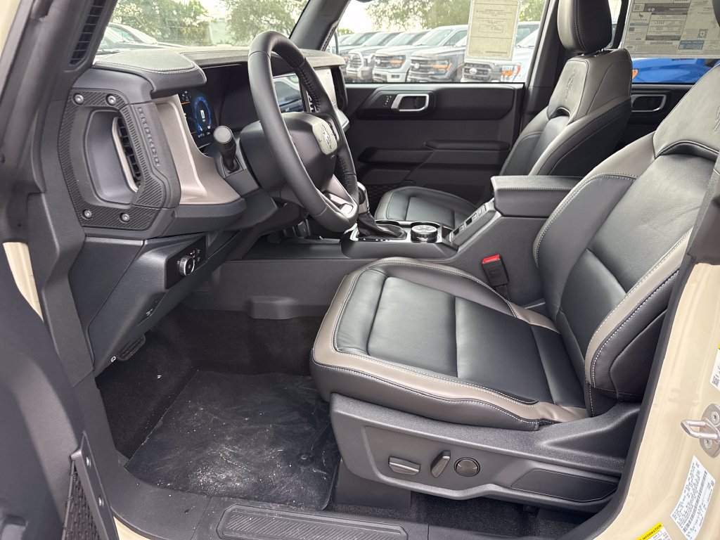 New 2026 Ford Bronco Outer Banks AWD/4WD image 21