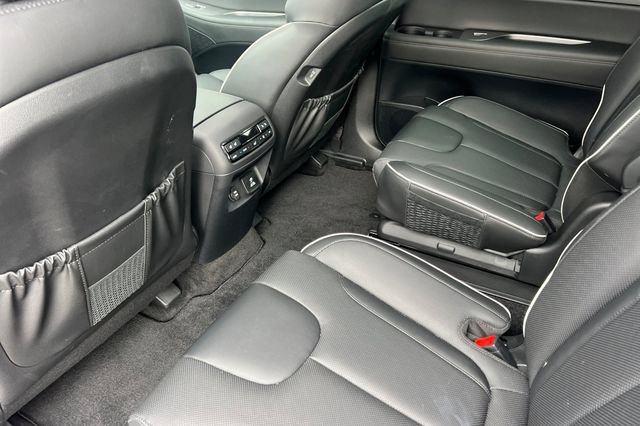 Used 2025 Hyundai Palisade SEL FWD image 14