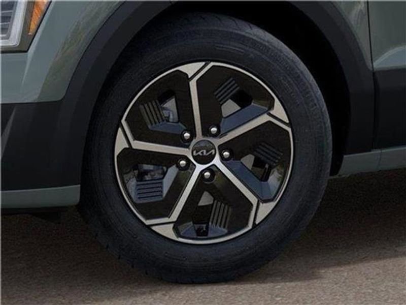 New 2025 Kia Niro EX w/ EX Cold Weather Package image 36