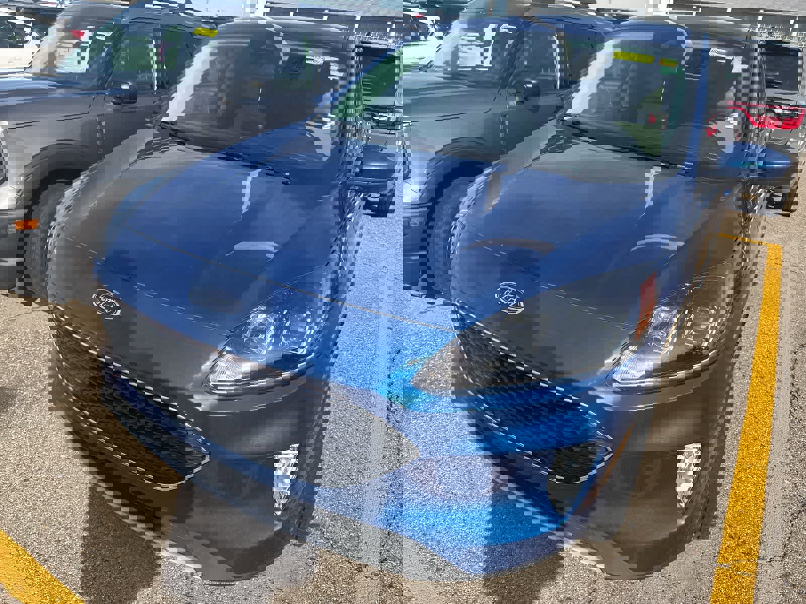 Used 2022 Ford Escape SEL image 16