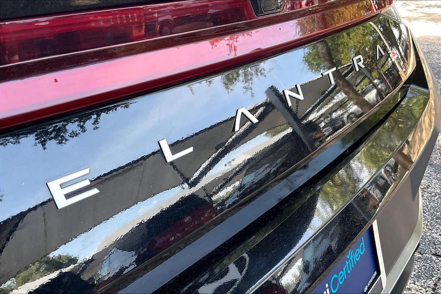 Certified 2024 Hyundai Elantra SEL FWD image 9