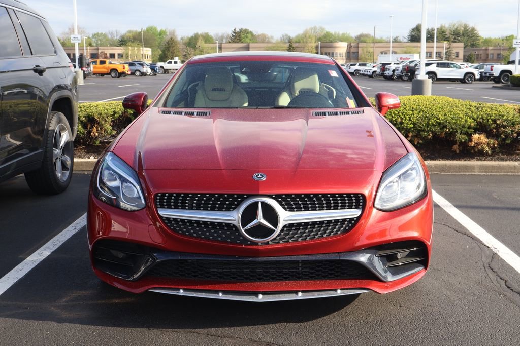 Used 2019 Mercedes-Benz SLC 300 image 2