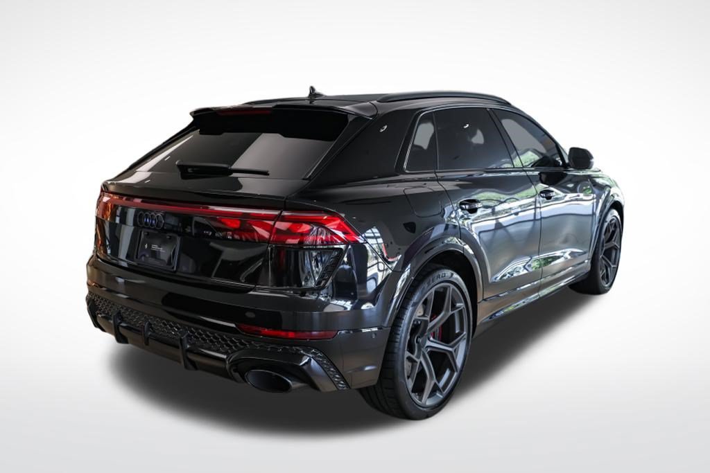 Used 2026 Audi RS Q8 performance AWD/4WD image 5