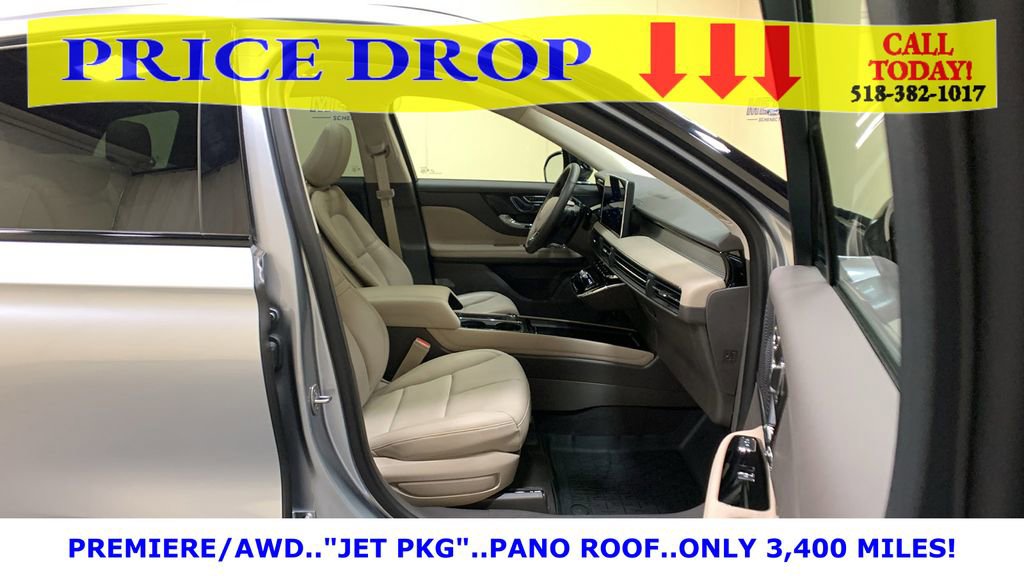 Used 2024 Lincoln Corsair AWD w/ Equipment Group 101A image 13