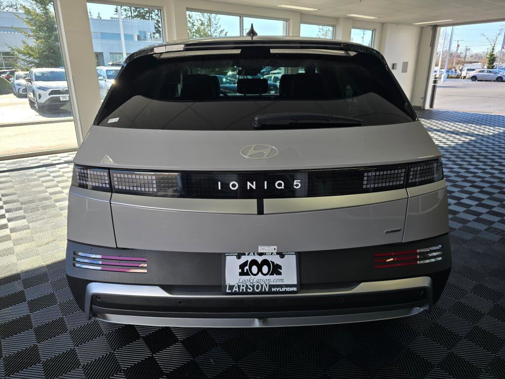 New 2026 Hyundai Ioniq 5 SEL image 5