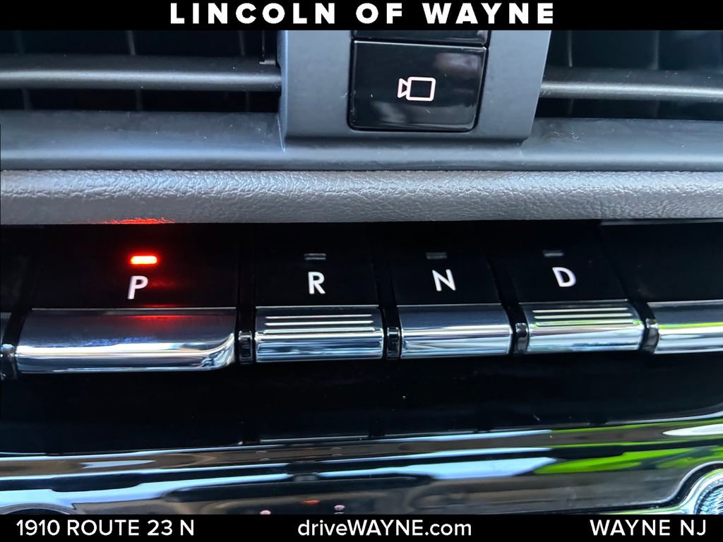 Certified 2022 Lincoln Corsair Reserve w/ Equipment Group 201A AWD/4WD image 23