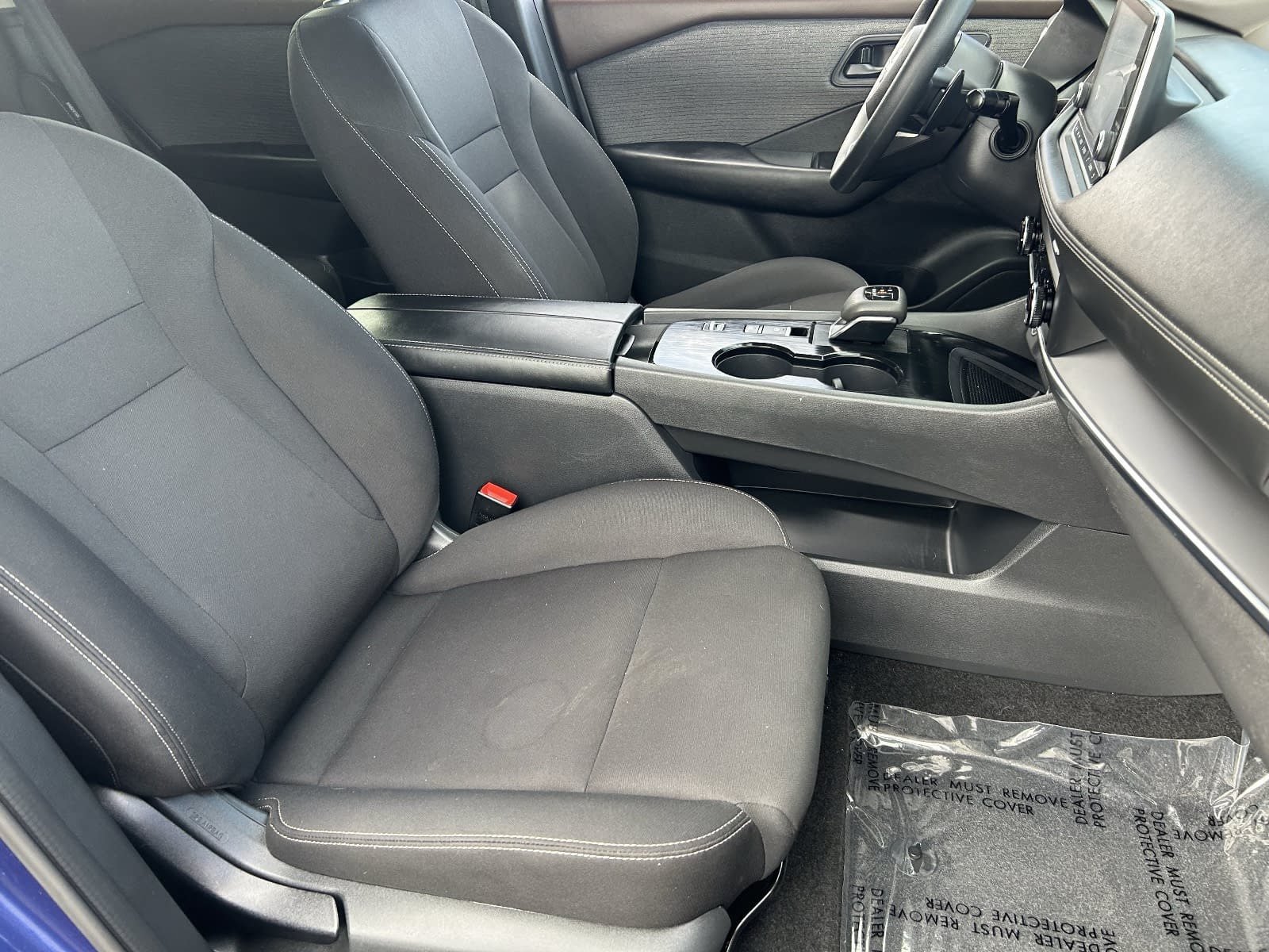 Used 2023 Nissan Rogue S FWD image 13