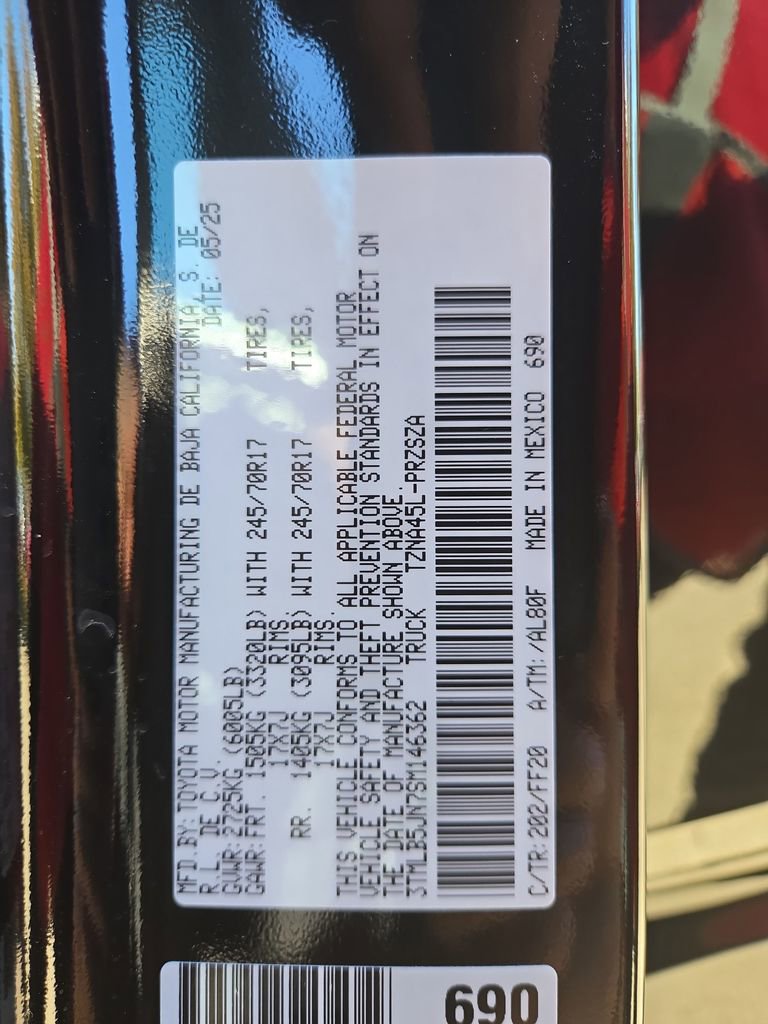 Certified 2025 Toyota Tacoma SR5 image 37