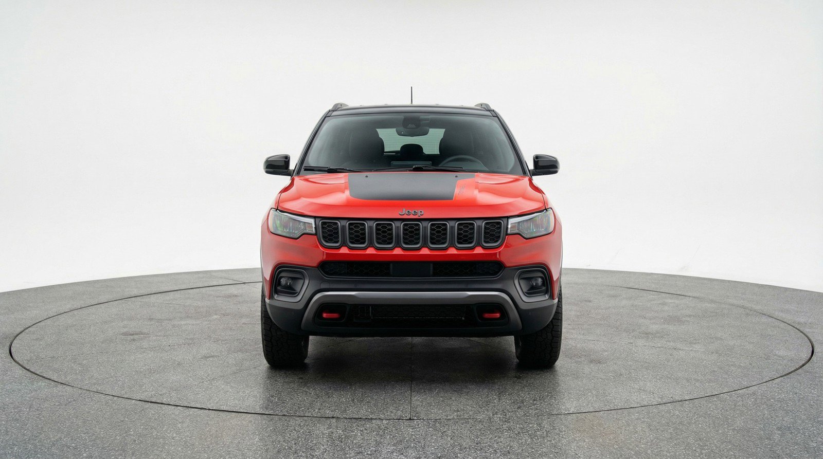 Used 2025 Jeep Compass Trailhawk AWD/4WD image 2