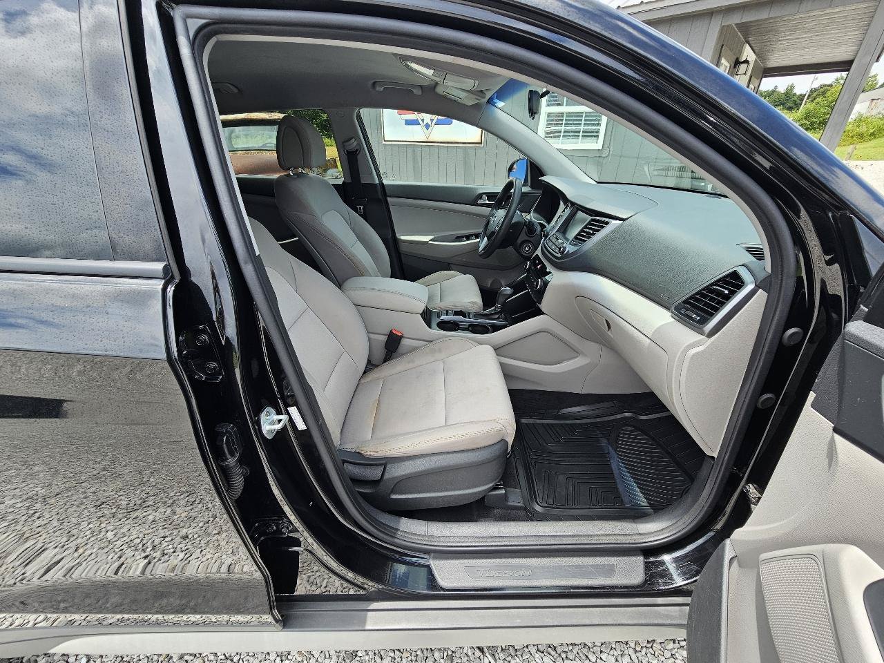 Used 2018 Hyundai Tucson SEL FWD image 30
