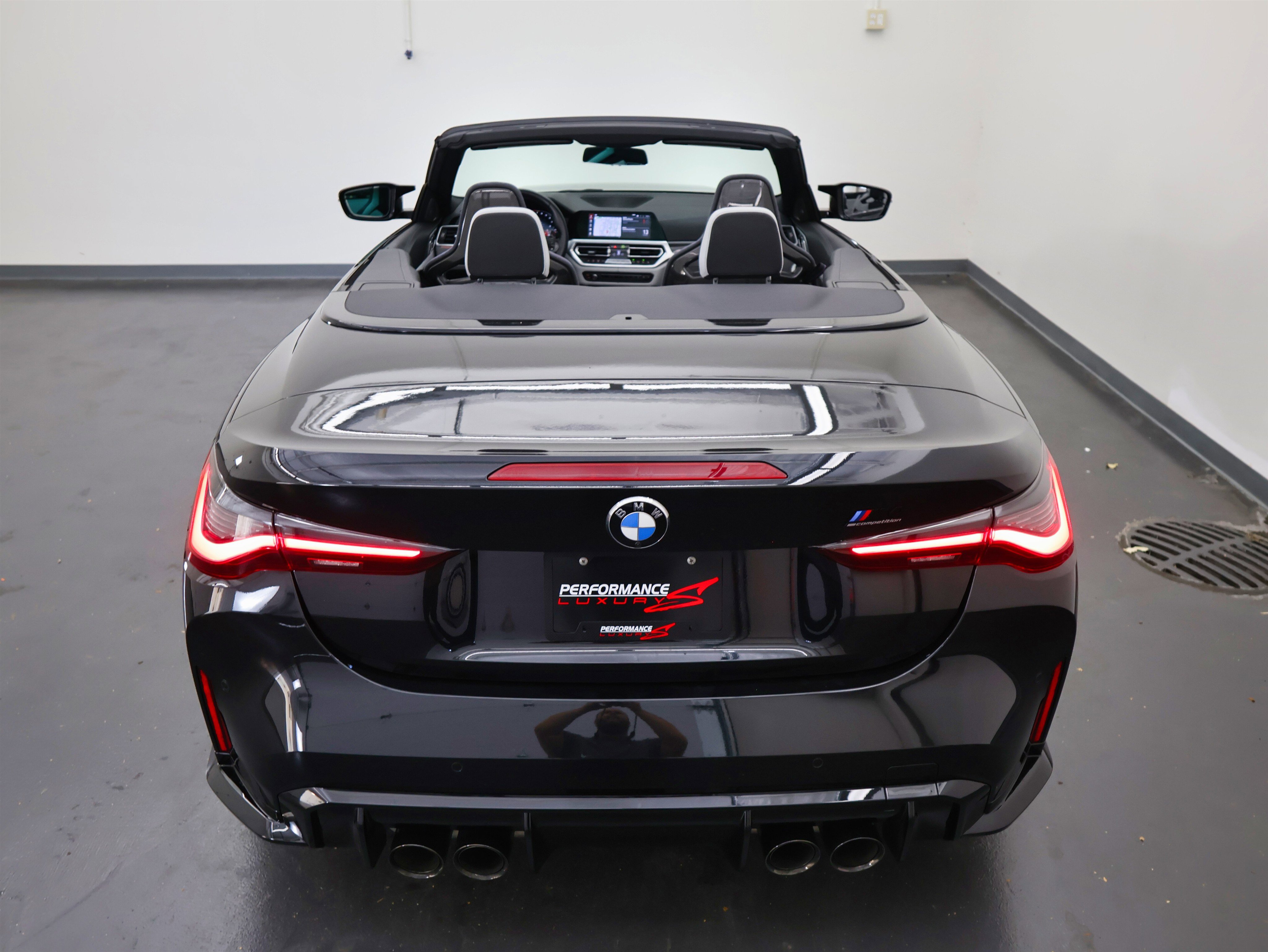 Used 2022 BMW M4 xDrive Competition image 11