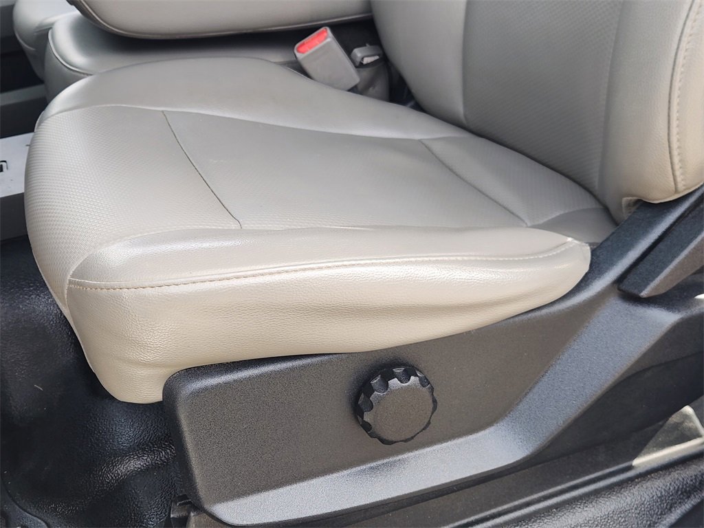 Used 2017 Ford F350 XL image 17