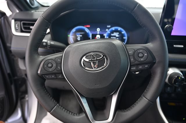 Certified 2023 Toyota RAV4 XSE AWD/4WD image 22
