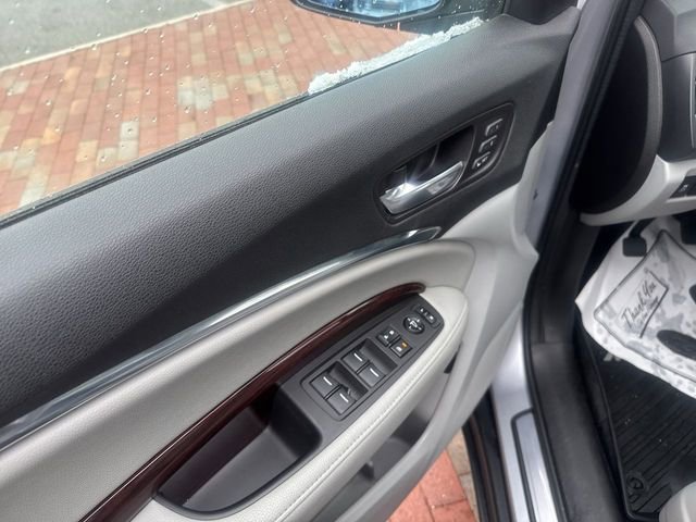 Used 2016 Acura MDX FWD image 13