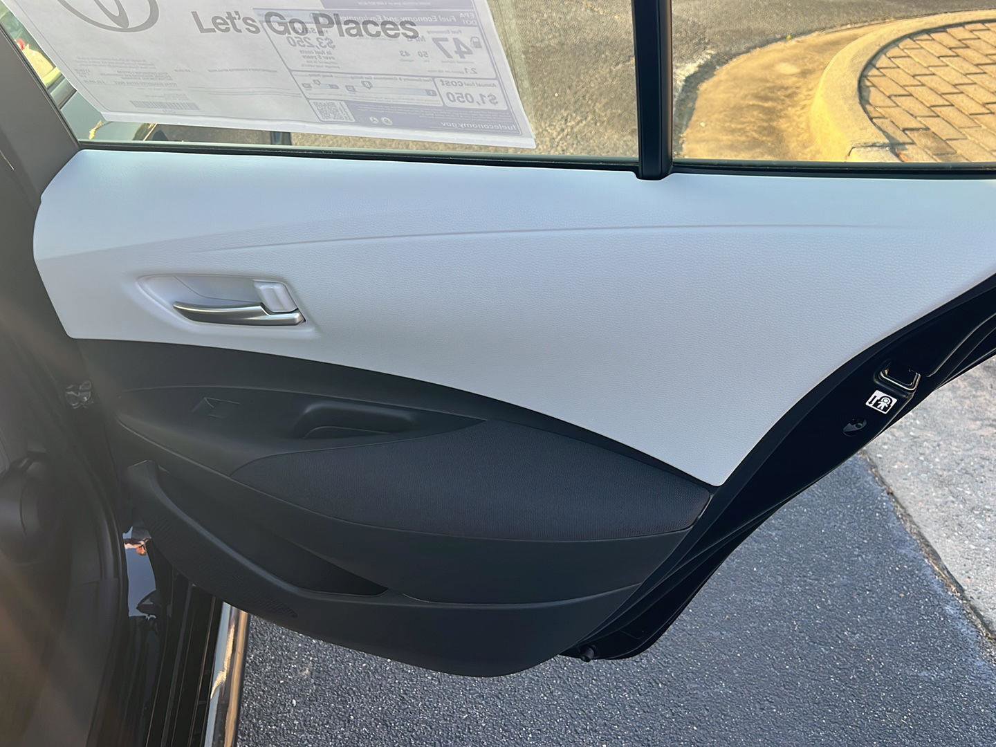 New 2026 Toyota Corolla SE image 15