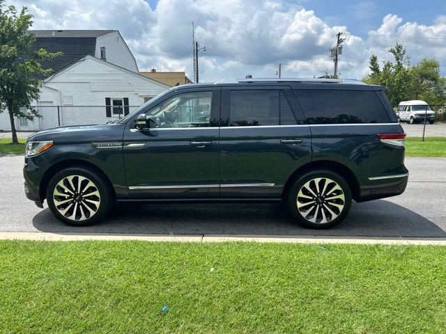 Used 2022 Lincoln Navigator Reserve AWD/4WD image 29