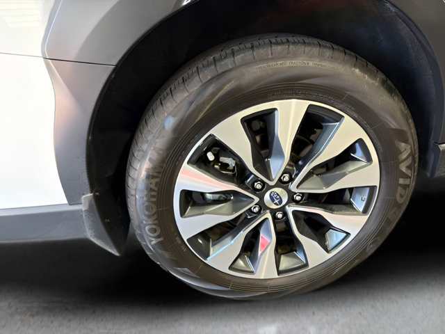 Certified 2025 Subaru Outback Touring AWD/4WD image 41