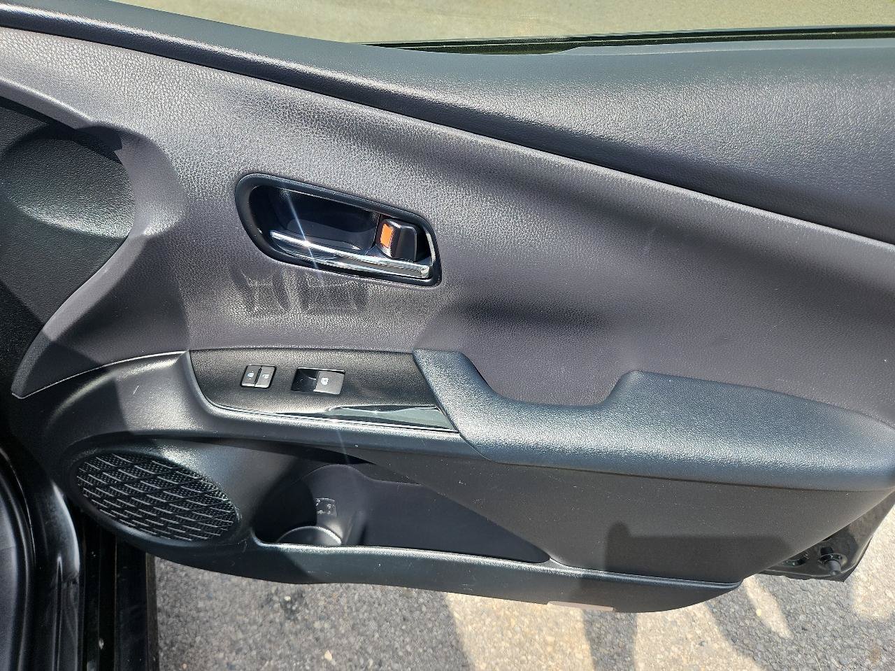 Used 2017 Toyota Prius Three Touring FWD image 17