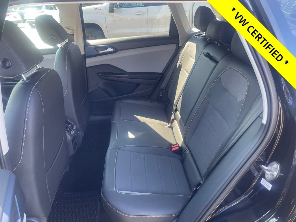 Used 2024 Volkswagen Taos SE AWD/4WD image 20
