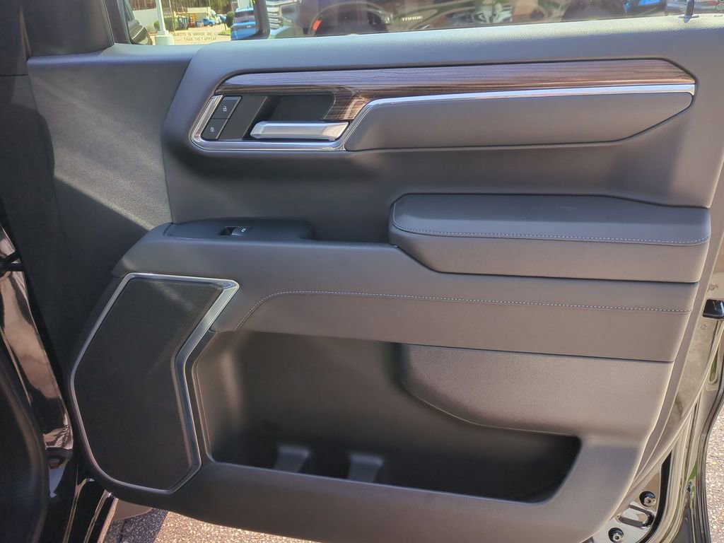 Used 2023 Chevrolet Silverado 1500 RST image 27