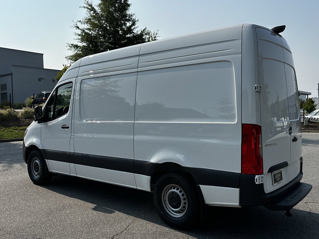 Used 2025 Mercedes-Benz Sprinter 2500 image 6