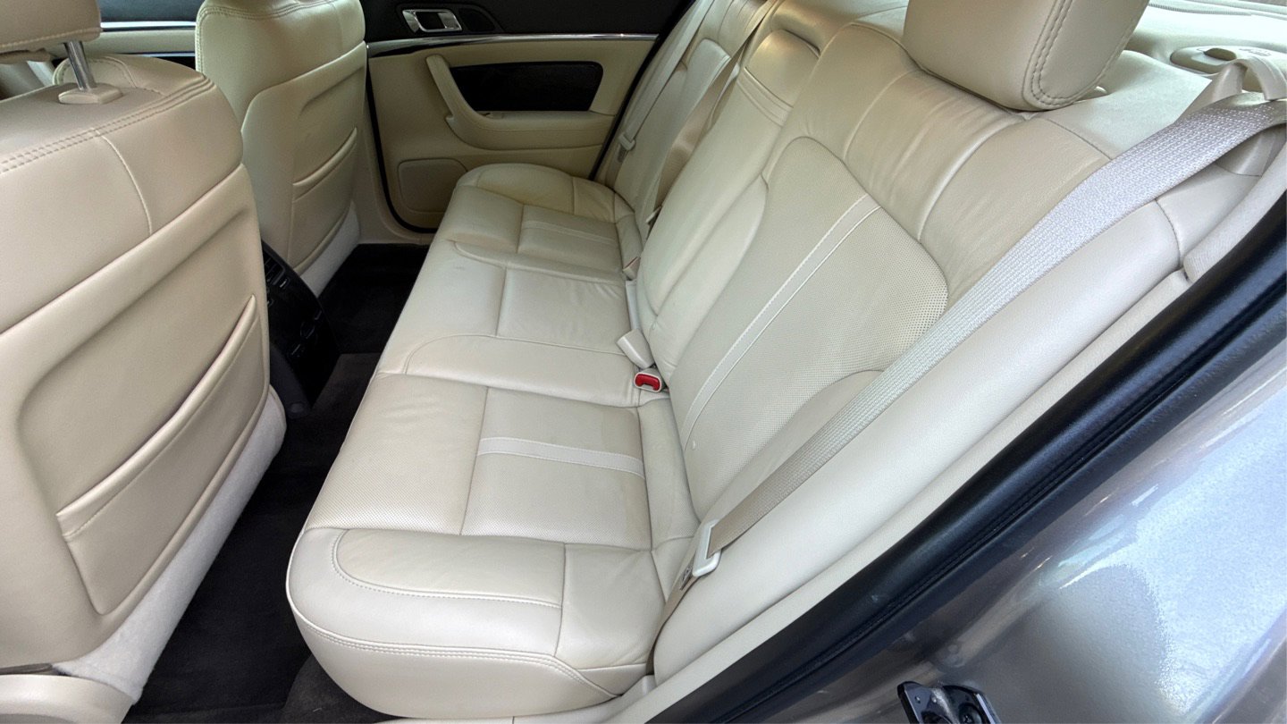 Used 2016 Lincoln MKS w/ Equipment Group 101A FWD image 25